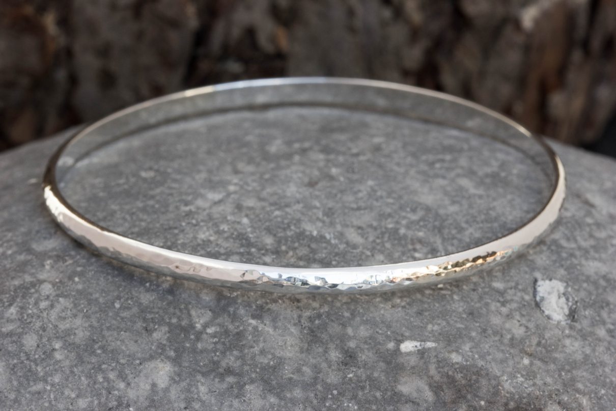 Hammered bangle (1 of 1)
