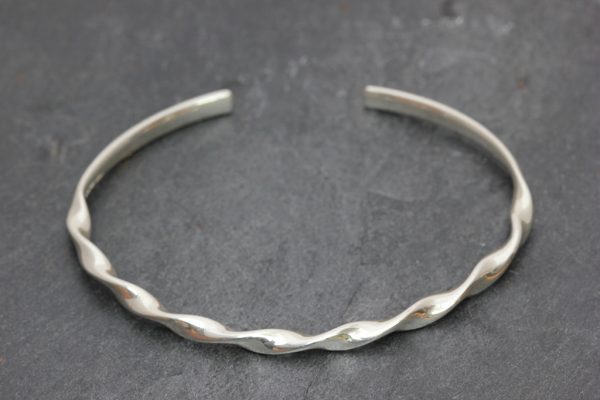 Ribbon Twist Torque Bangle
