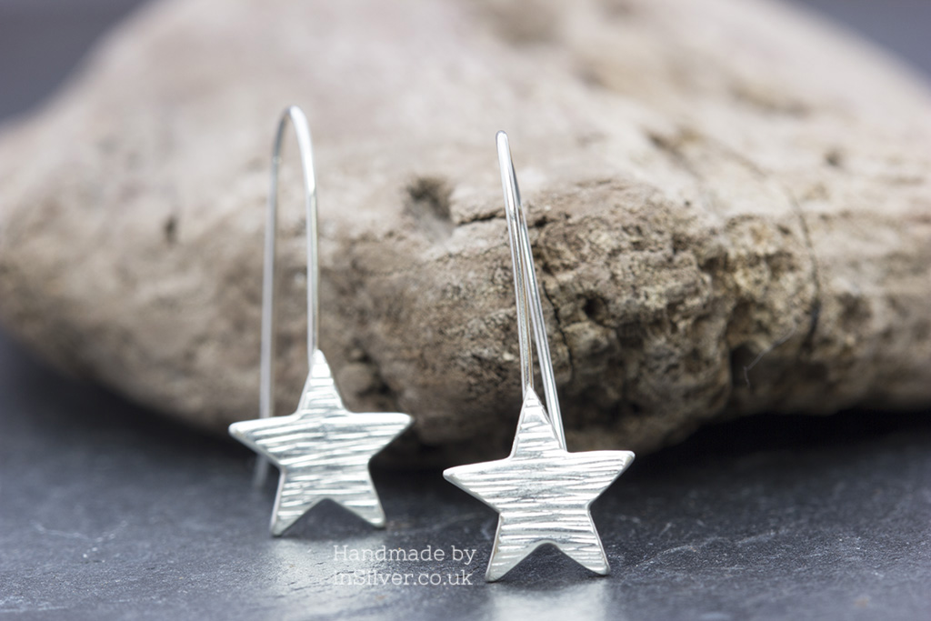 Star earrings line hammered hooks view 3 1024