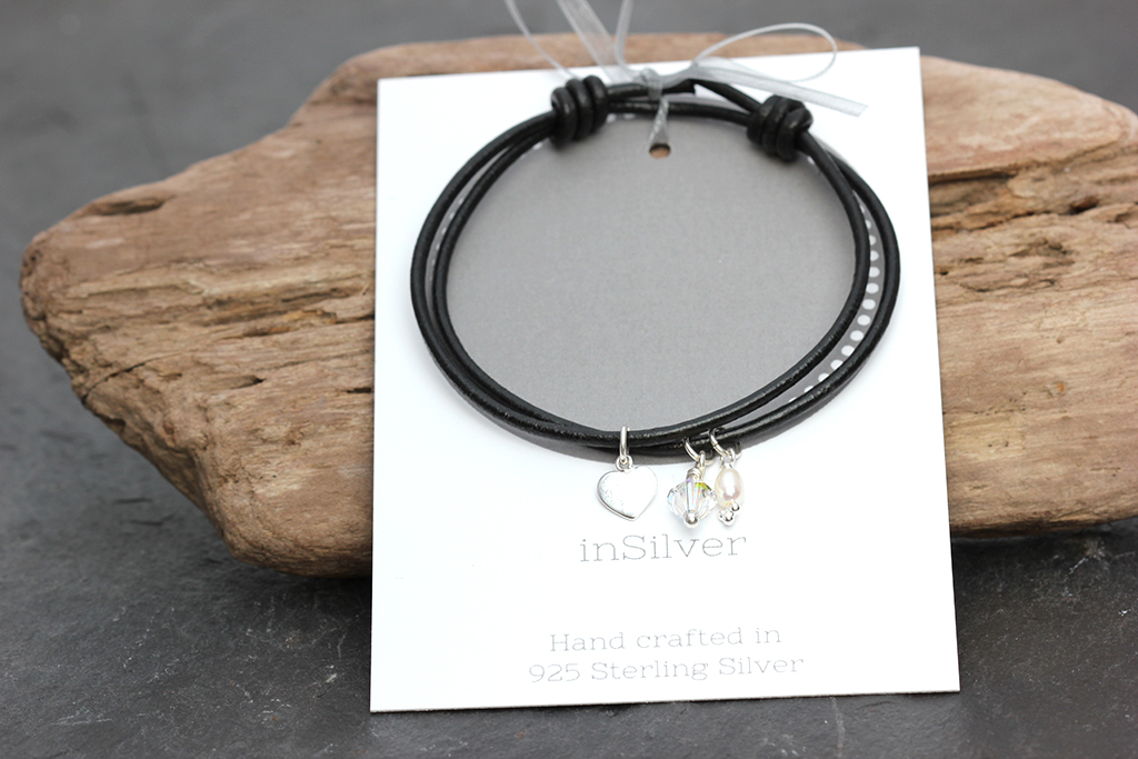 Black Heart Friend card 1024