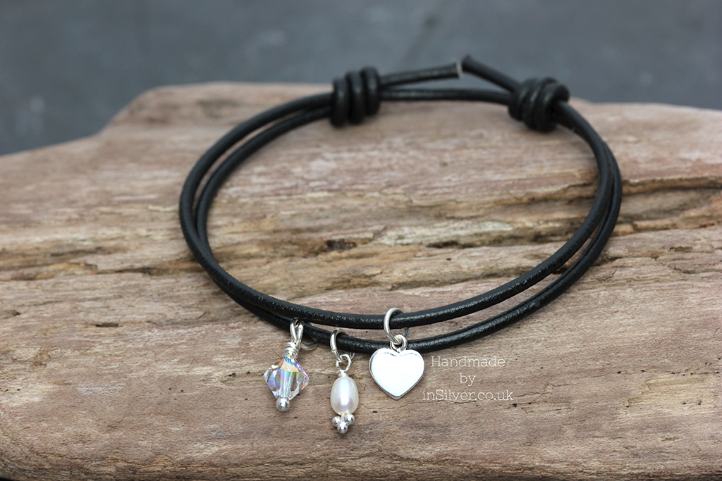 Black heart friend wood 1024