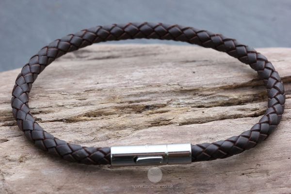 Brown plaited leather bracelet - small
