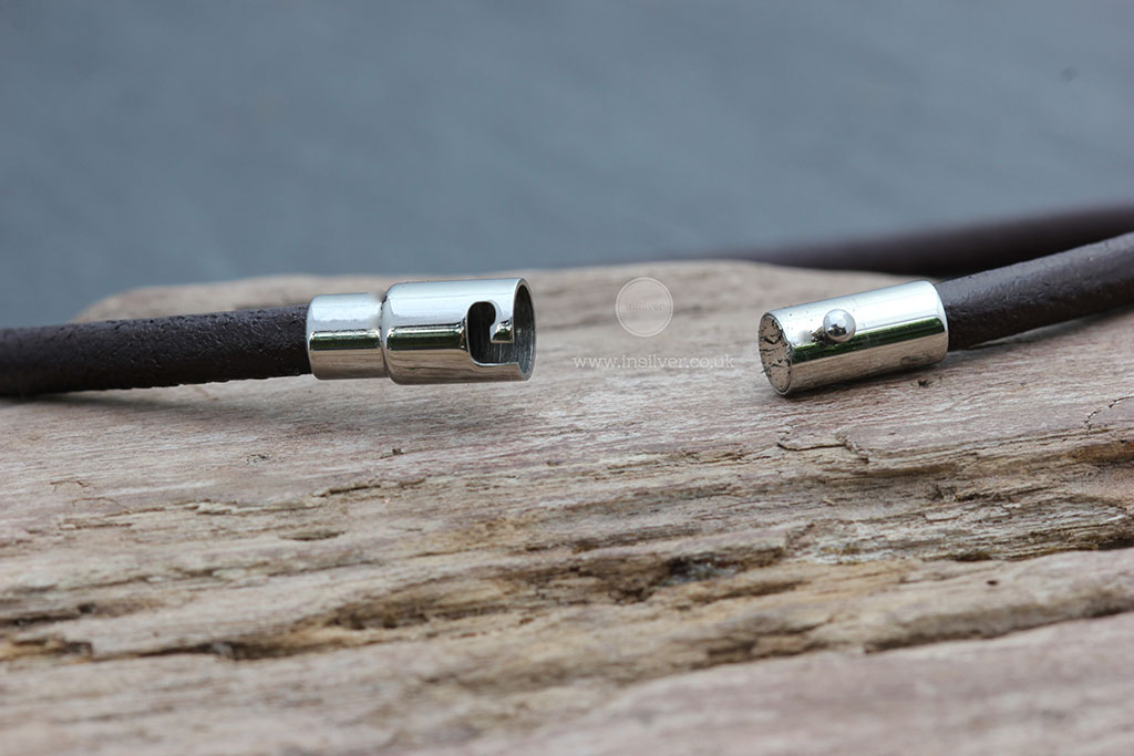 Brown smooth bracelet open clasp 1024 wm