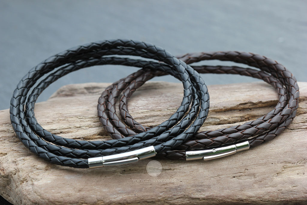 Trio leather bracelet brown black 1024 wm