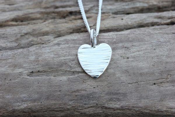 Mini Heart Pendant - Line Hammered