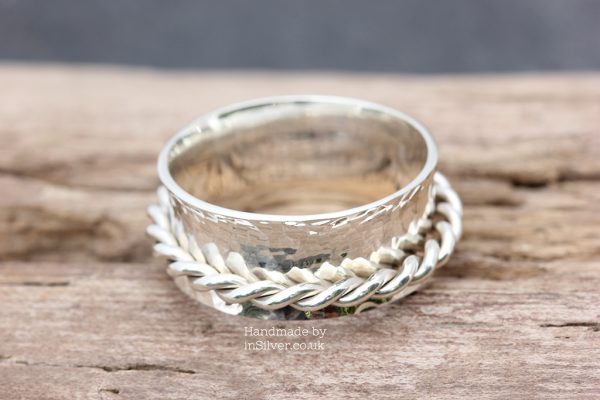 Spinner Ring - Glitter hammered/twist band 11