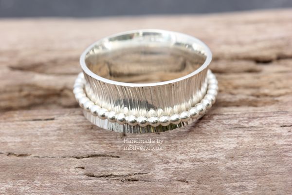 Spinner Ring - Line hammered/bead band 12