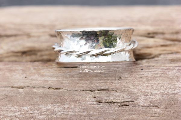 Spinner Ring - Glitter hammered/twist band 16