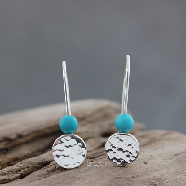 Turquoise Howlite Glitter Hammered Disc Earrings